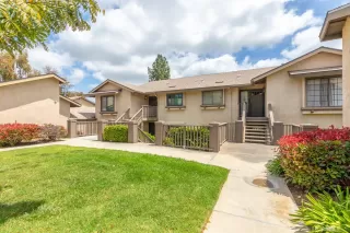 Photo #2: 240009885 Listing