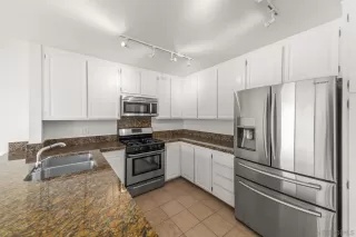 Photo #5: 240009902 Listing 