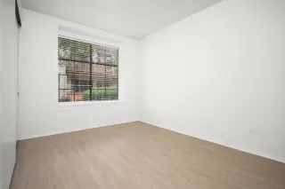 Photo #6: 240009903 Listing