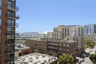 Photo #1: 240009938 Listing