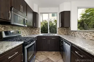 Photo #5: 240010056 Listing 