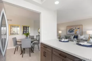 Photo #6: 240010057 Listing