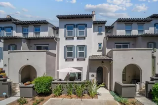 Photo #3: 240010113 Listing