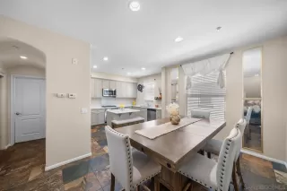 Photo #5: 240010113 Listing