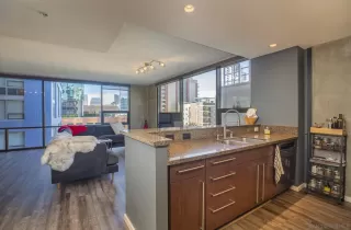 Photo #4: 240010127 Listing 