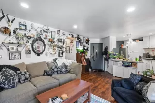 Photo #3: 240010130 Listing 