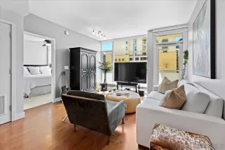 Photo #6: 240010141 Listing