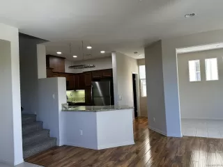 Photo #6: 240010148 Listing