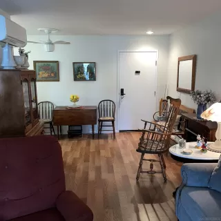 Photo #3: 240010158 Listing