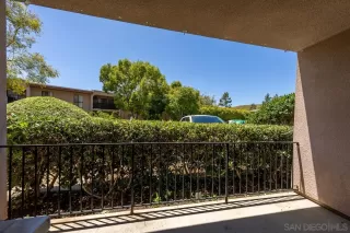 Photo #5: 240010161 Listing