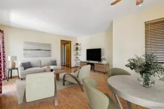 Photo #3: 240010183 Listing