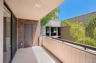 Photo #4: 240010207 Listing