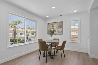 Photo #4: 240010222 Listing