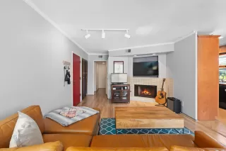 Photo #2: 240010245 Listing