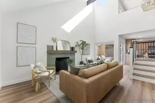 Photo #5: 240010253 Listing