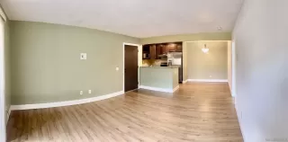 Photo #6: 240010262 Listing