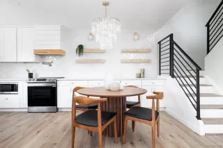 Photo #2: 240010300 Listing