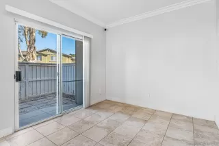 Photo #4: 240010349 Listing