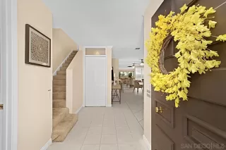 Photo #3: 240010358 Listing