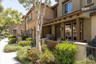 Photo #4: 240010362 Listing