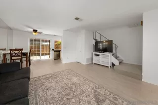 Photo #1: 240010364 Listing