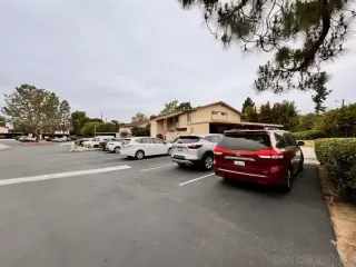 Photo #4: 240010381 Listing