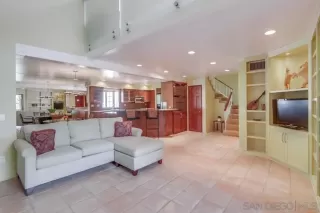 Photo #5: 240010392 Listing 