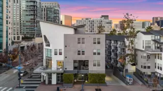 Photo #1: 240010405 Listing