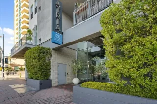 Photo #4: 240010405 Listing