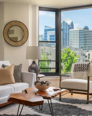 Photo #1: 240010453 Listing 