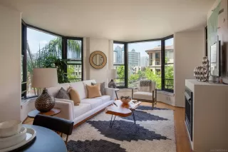 Photo #2: 240010453 Listing 