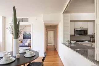 Photo #6: 240010453 Listing 