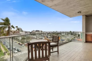 More Details about MLS # 240010482 : 3415 6TH AVE UNIT 7