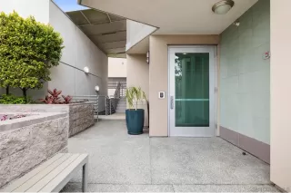 Photo #4: 240010482 Listing 