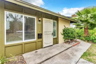 Photo #5: 240010491 Listing