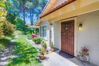 Photo #4: 240010520 Listing