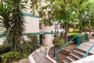 Photo #1: 240010533 Listing