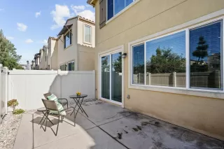 Photo #1: 240010549 Listing