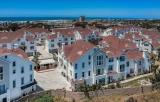 Photo #5: 240010563 Listing