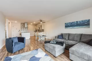 Photo #2: 240010598 Listing 