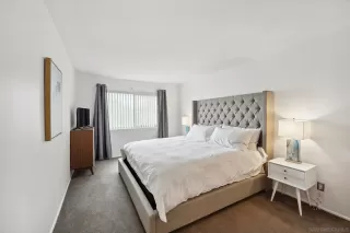 Photo #4: 240010598 Listing 