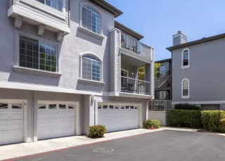 Photo #2: 240010600 Listing 