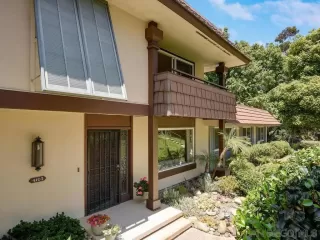 Photo #1: 240010608 Listing 