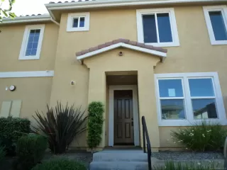 Photo #3: 240010630 Listing