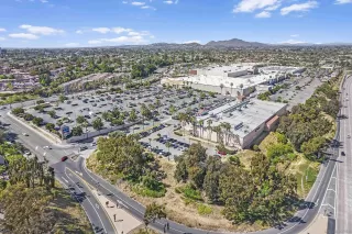 Photo #1: 240010633 Listing