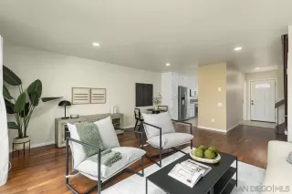 Photo #5: 240010647 Listing