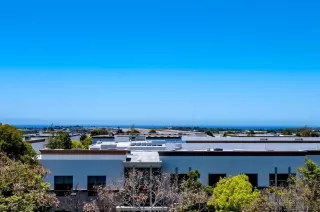 Photo #2: 240010706 Listing