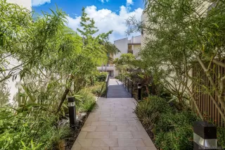 Photo #3: 240010728 Listing 