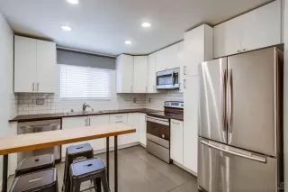 Photo #2: 240010734 Listing 