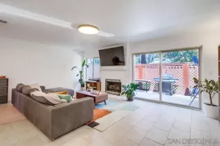 Photo #3: 240010738 Listing